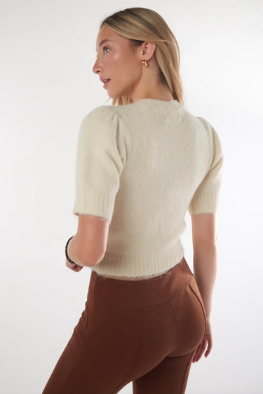 Magasinez le chandail à manches courtes de la nouvelle collection de la Boutique Colori - Shop the short sleeves sweater from new collection from Boutique Colori