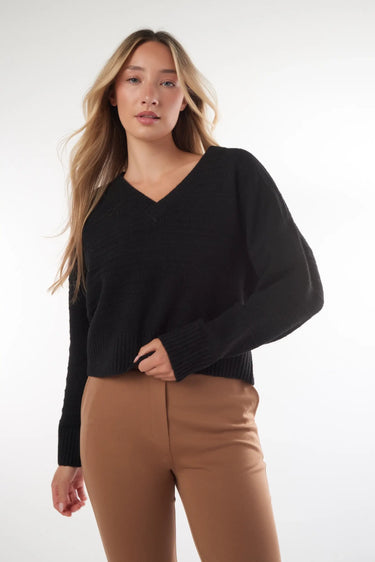 Magasinez le chandail élégante de la nouvelle collection de la Boutique Colori - Shop the elegant sweater from new collection from Boutique Colori