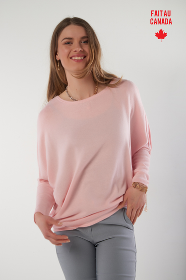 Magasinez le haut à manches chauve- souris de la nouvelle collection de la Boutique Colori - Shop the batwing sleeve top from new collection from Boutique Colori