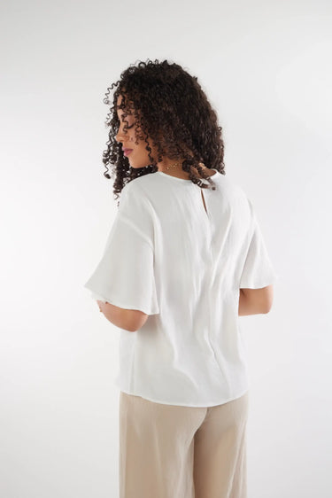 Magasinez le haut à manches courtes de la nouvelle collection de la Boutique Colori - Shop the short-sleeved top from new collection from Boutique Colori