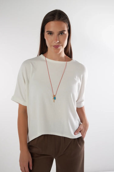 Magasinez le haut ample à manches courtes de la nouvelle collection de la Boutique Colori - Shop the oversized short-sleeved top from new collection from Boutique Colori