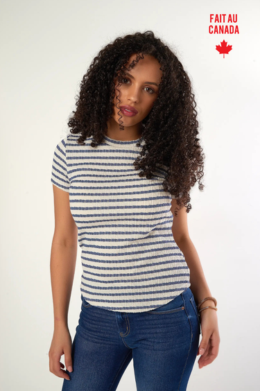 Magasinez le haut à manches courtes de la nouvelle collection de la Boutique Colori - Shop the short-sleeved top from new collection from Boutique Colori