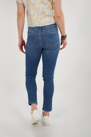 Magasinez le jean à jambe étroite de la nouvelle collection de la Boutique Colori - Shop the skinny jeans from new collection from Boutique Colori