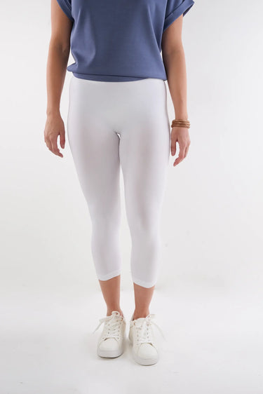Magasinez le capri extensible de la nouvelle collection de la Boutique Colori - Shop the stretch capri from new collection from Boutique Colori