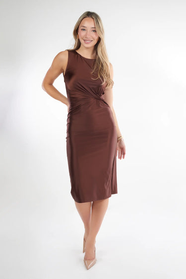 Magasinez la robe élégante de la nouvelle collection de la Boutique Colori - Shop the elegant dress from new collection from Boutique Colori