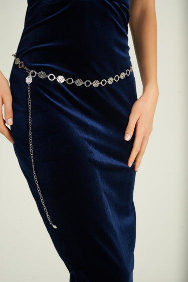 Magasinez la ceinture en chaîne de Colori - Shop the chain belt from Colori