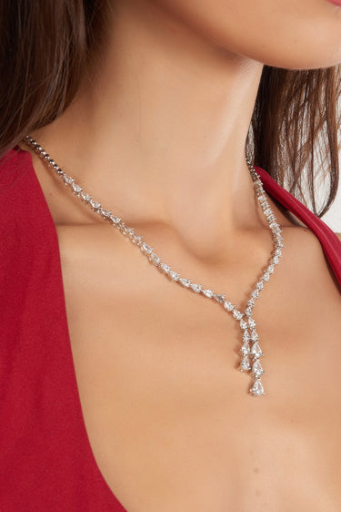 Magasinez le collier avec zircons de Colori - Shop the necklace with zircons from Colori