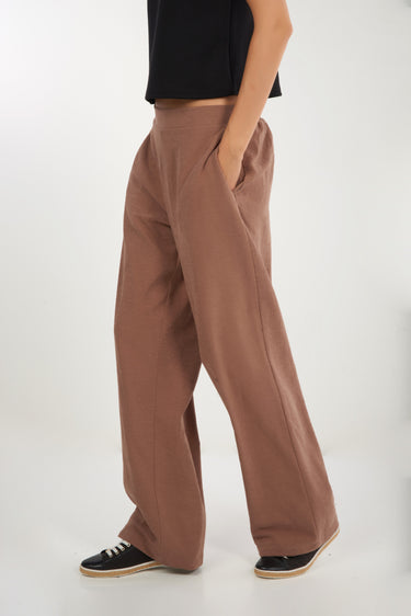 Pantalon propre à taille élastique de Colori - Shop the elastic waistband dress pants from Colori