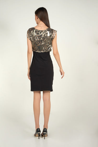 Magasinez la robe ajustée avec haut en chiffon de Colori - Shop the bodycon dress with chiffon top from Colori