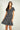 Magasinez la robe cache-coeur fleurie de Colori - Shop the floral wrap dress from Colori