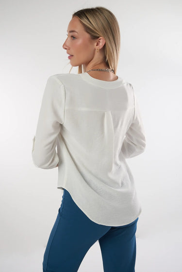 Magasinez la blouse à manches trois-quarts de la nouvelle collection de la Boutique Colori - Shop the three-quarter sleeve blouse from new collection from Boutique Colori