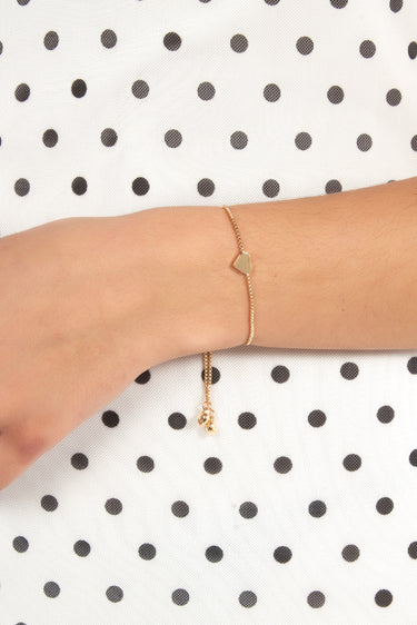 Magasinez le bracelet élégant de la nouvelle collection de la Boutique Colori - Shop the elegant bracelet from the new collection at Boutique Colori.