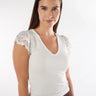 Magasinez le haut à manches courtes et dentelle de la nouvelle collection de la Boutique Colori - Shop the short-sleeved and lace top from new collection from Boutique Colori