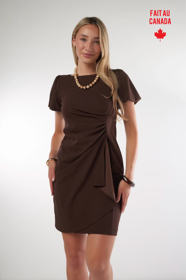Magasinez la robe élégante de la nouvelle collection de la Boutique Colori - Shop the elegant dress from new collection from Boutique Colori