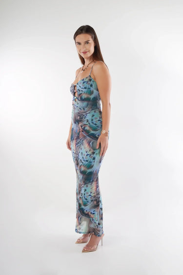 Magasinez la robe élégante de la nouvelle collection de la Boutique Colori - Shop the elegant dress from new collection from Boutique Colori