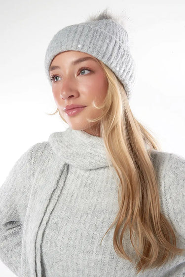 Magasinez la tuque élégant de la nouvelle collection de la Boutique Colori - Shop the elegant beanie from new collection from Boutique Colori