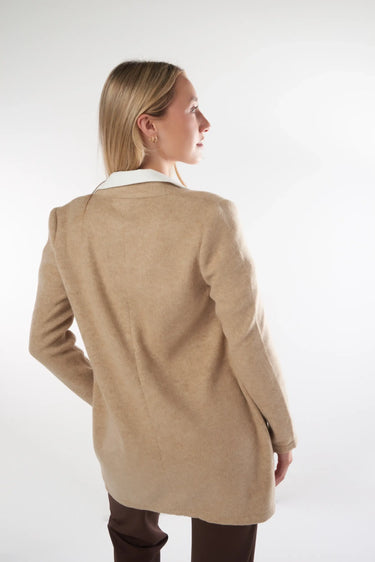 Magasinez la veste de la nouvelle collection de la Boutique Colori - Shop the jacket from new collection from Boutique Colori
