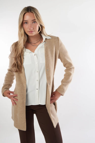 Magasinez la veste de la nouvelle collection de la Boutique Colori - Shop the jacket from new collection from Boutique Colori
