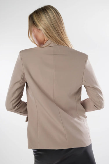 Magasinez le veston à manches longues de la nouvelle collection de la Boutique Colori - Shop the long sleeves blazer from new collection from Boutique Colori