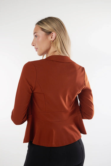 Magasinez le veston à manches longues de la nouvelle collection de la Boutique Colori - Shop the long sleeves blazer from new collection from Boutique Colori
