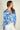 Magasinez la blouse fleurie en satin de Colori - Shop the satin floral blouse from Colori