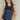 Magasinez la camisole brillante à col rond de Colori - Shop the round-neck shiny camisole de Colori