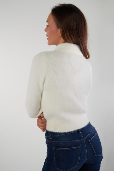 Magasinez le cardigan fluffy avec zip de Colori - Shop the fluffy cardigan with zipper from Colori