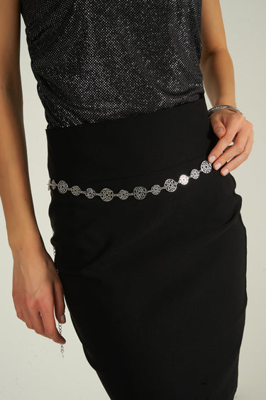 Magasinez la ceinture en chaîne de Colori - Shop the chain belt from Colori