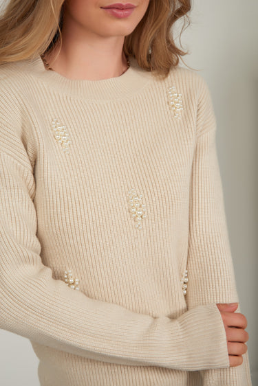 Magasinez le chandail à col rond avec perles de Colori - Shop the crew neck sweater with pearls from Colori