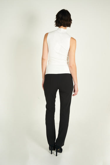Magasinez le chandail sans manches avec pierres de Colori - Shop the sleeveless sweater with stones from Colori