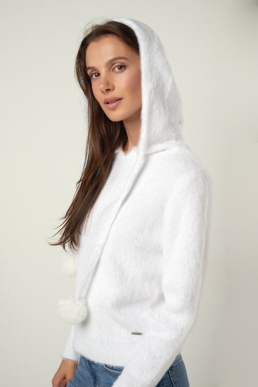 Magasinez le chandail hoodie avec pompons de Colori - Shop the hoodie with pom-poms from Colori