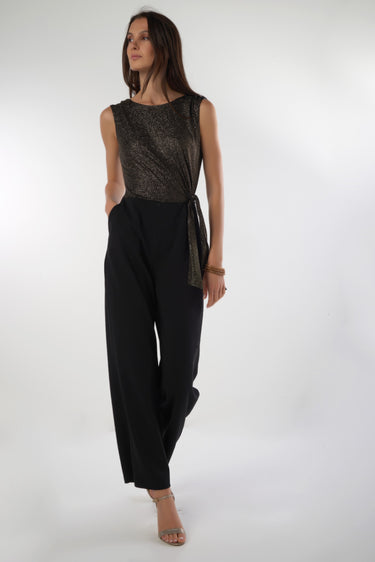 Magasinez la combinaison à haut brillant de Colori - Shop the shiny top jumpsuit from Colori