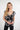 Magasinez le haut fleuri sans manches de Colori - Shop the sleeveless floral top from Colori