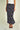 Magasinez la jupe midi en satin de Colori - Shop the satin midi skirt from Colori