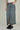 Magasinez la jupe maxi en denim de Colori - Shop the denim maxi skirt from Colori