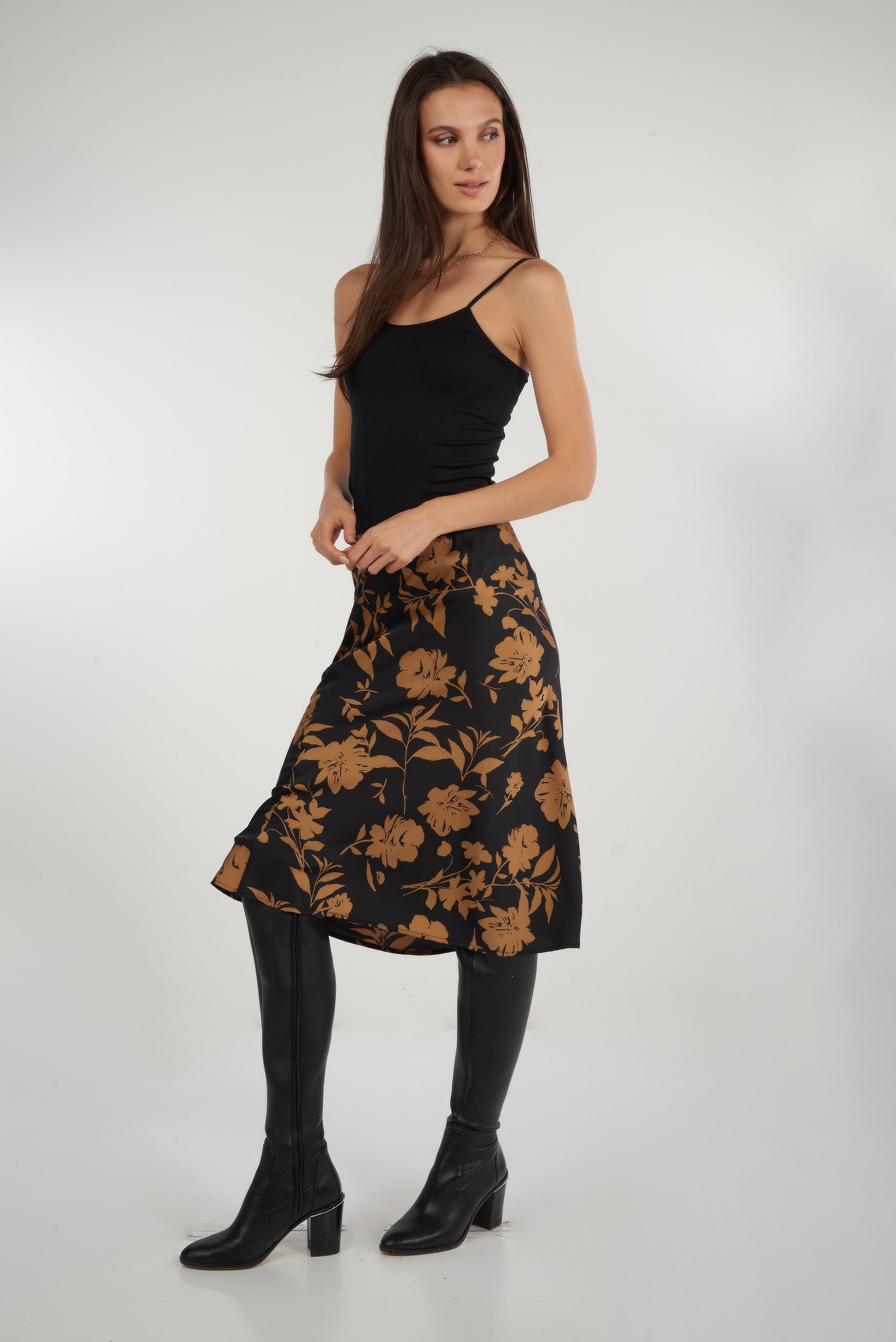 Jupe midi en coton bio imprimé - couleur safran Jupe midi en coton bio imprimé - couleur safran
