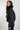 Magasinez le manteau court à col en fourrure de Colori - Shop the short fur collar coat from Colori