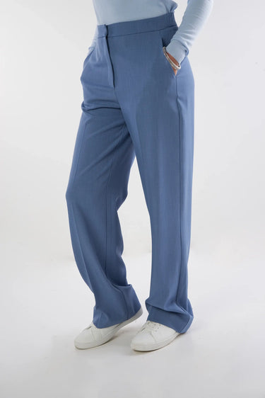 Magasinez le pantalon à jambe large de la nouvelle collection de la Boutique Colori  - Shop the wide-leg pants from new collection from Boutique Colori