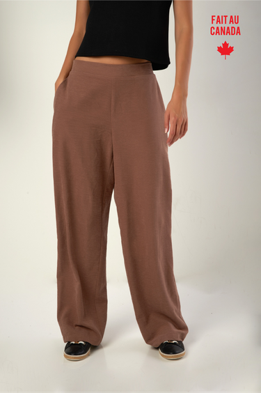 Pantalon propre à taille élastique de Colori - Shop the elastic waistband dress pants from Colori