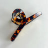 Magasinez la pince à cheveux élégante de la nouvelle collection de la Boutique Colori -  Shop the elegant hair clip from the new collection at Boutique Colori.