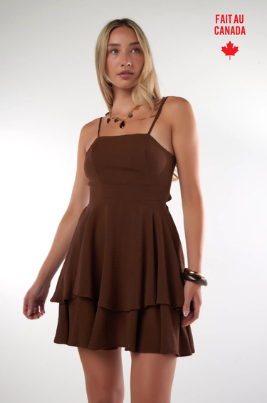 Magasinez la robe courte à volants de la nouvelle collection de la Boutique Colori - Shop the short ruffle dress from new collection from Boutique Colori