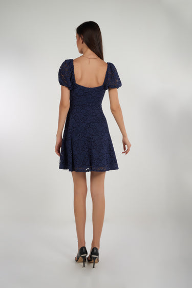 Magasinez la robe evasee de Noël de Colori - Shop the christmas flared dress from Colori