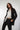 Magasinez le veston long de Colori - Shop the long blazer from Colori